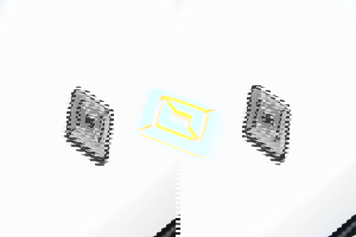 Used 2022 Rivian R1T Adventure image 20