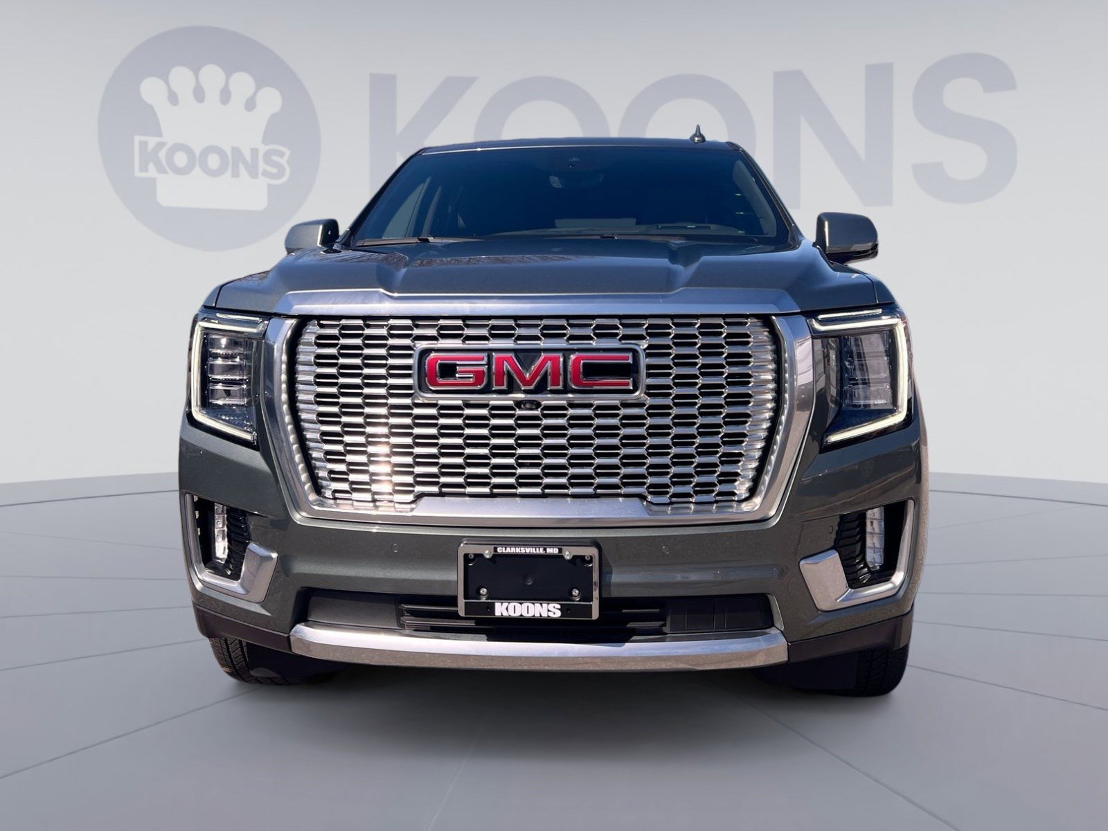 Used 2024 GMC Yukon XL Denali w/ Denali Reserve Package image 11