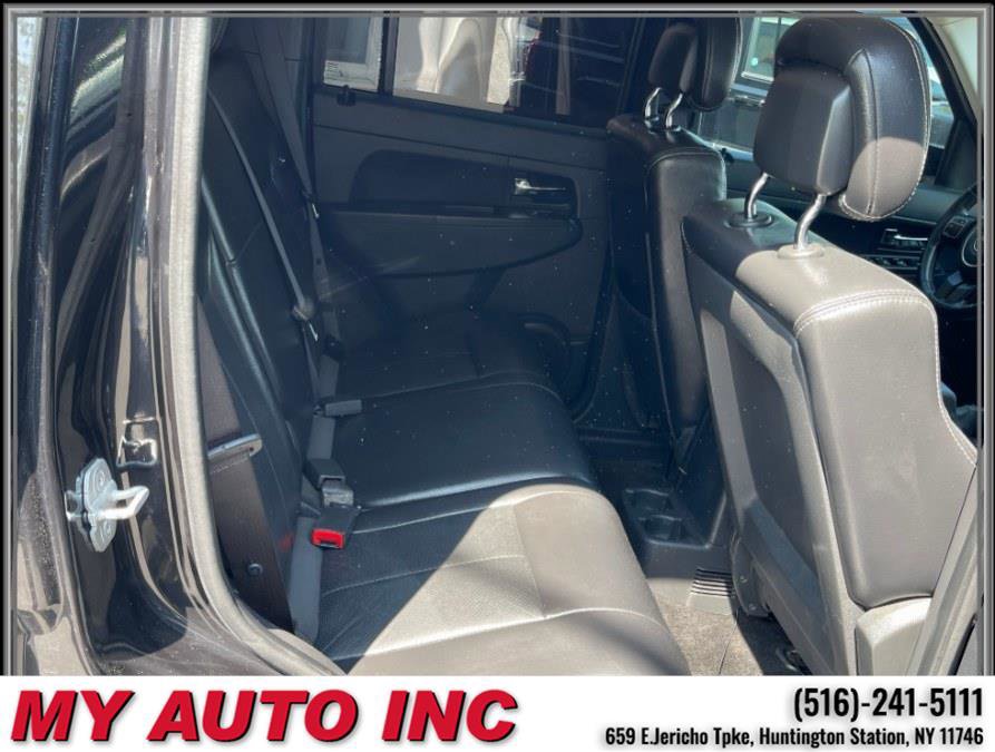 Used 2012 Jeep Liberty Sport image 29