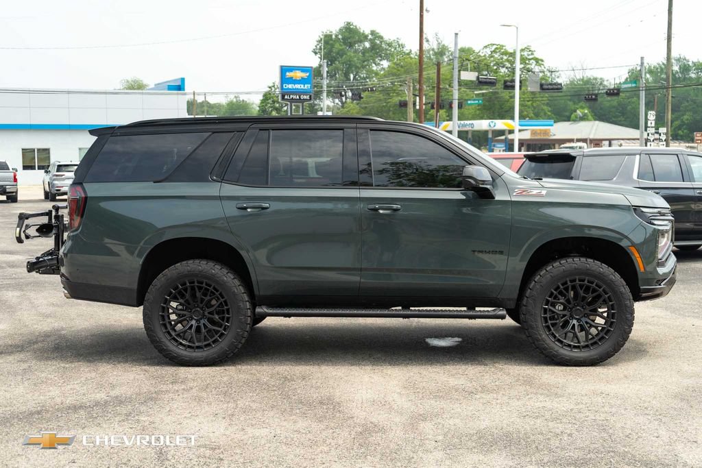 New 2026 Chevrolet Tahoe Z71 w/ Sun And Tow Package AWD/4WD image 5