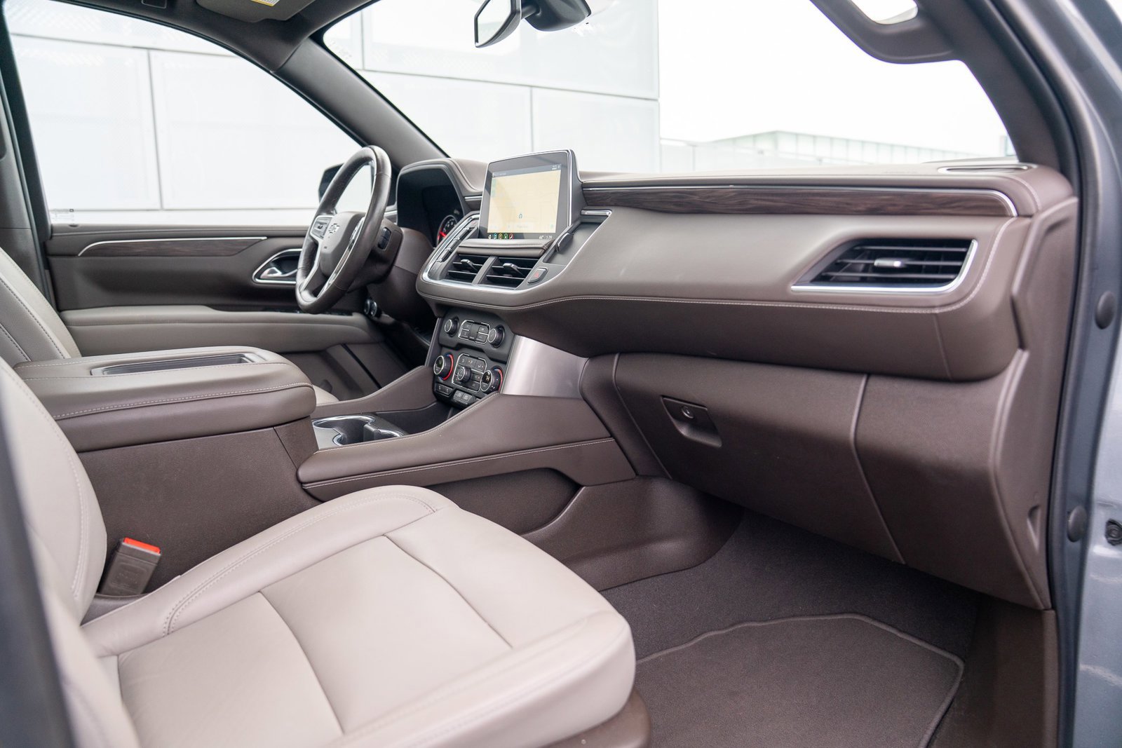 Used 2021 Chevrolet Tahoe Z71 w/ Z71 Off-Road Package image 27