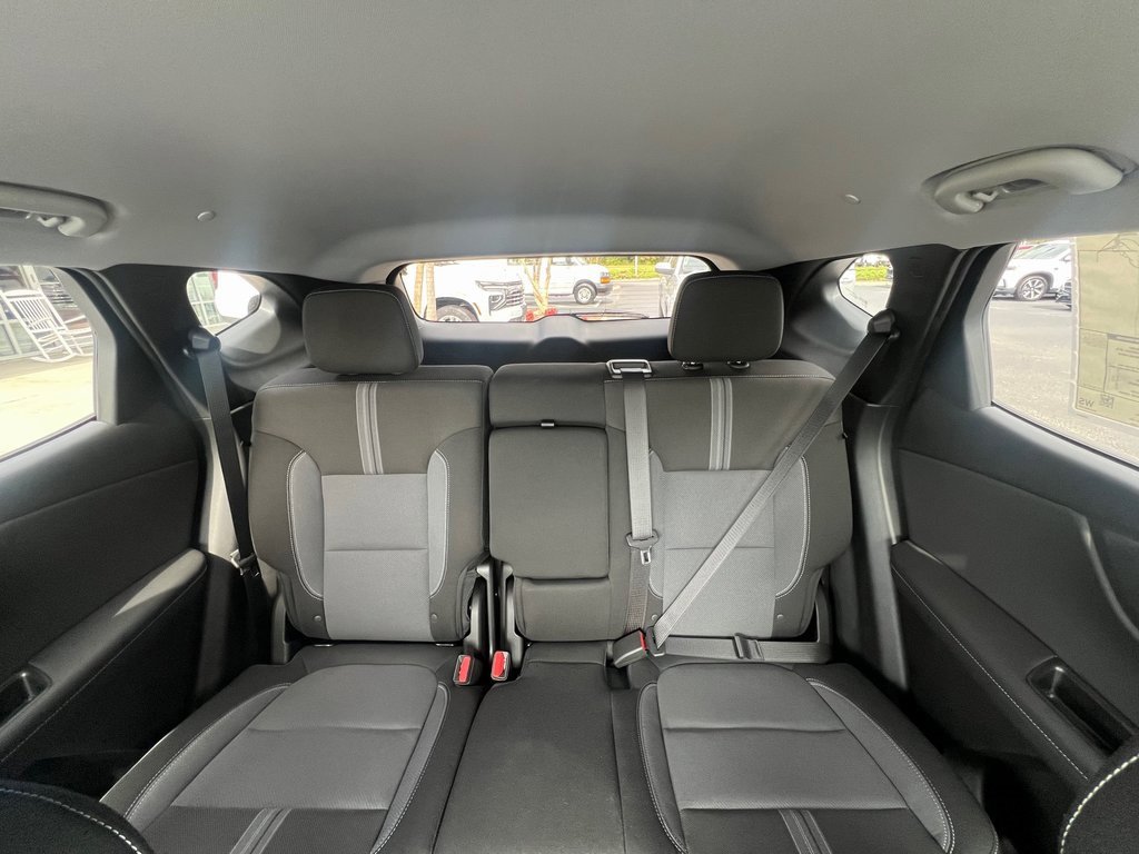 New 2025 Chevrolet Blazer LT w/ Midnight/Sport Edition image 15