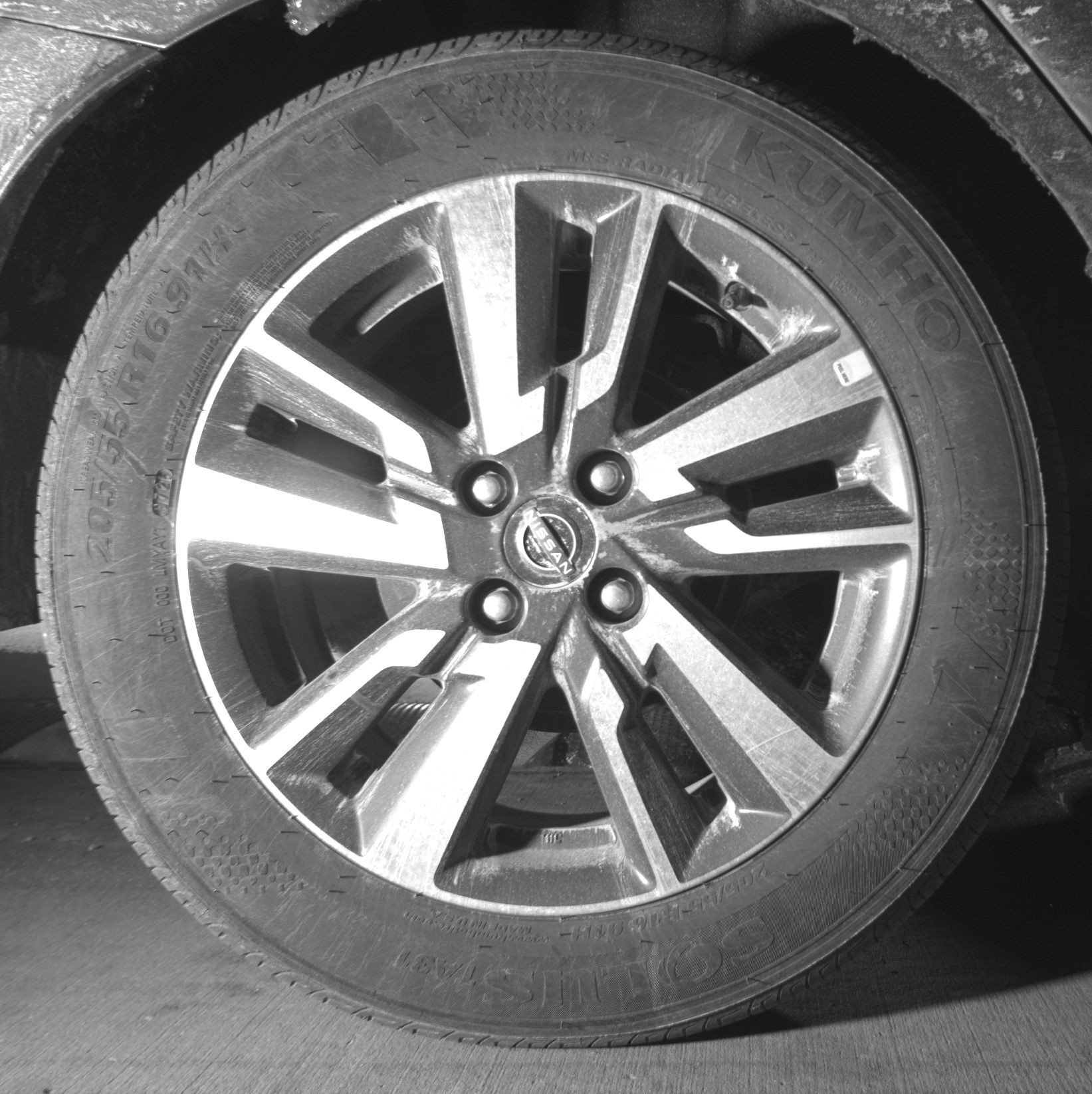 Used 2025 Nissan Versa SV image 15