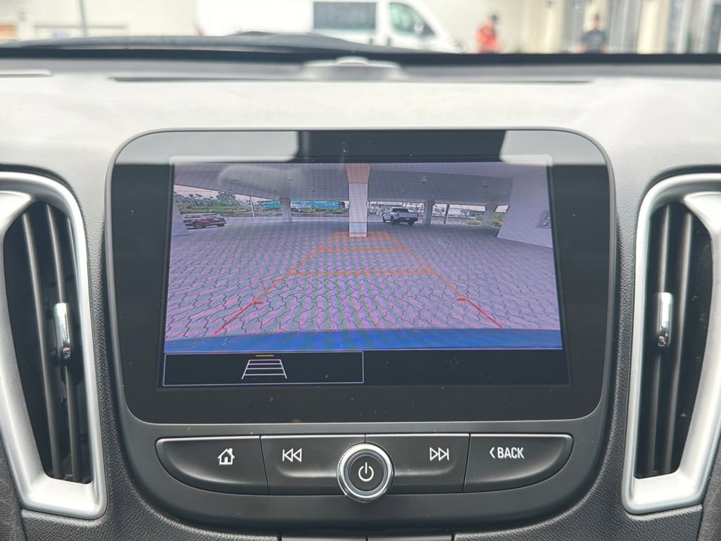 Used 2024 Chevrolet Malibu LT image 13