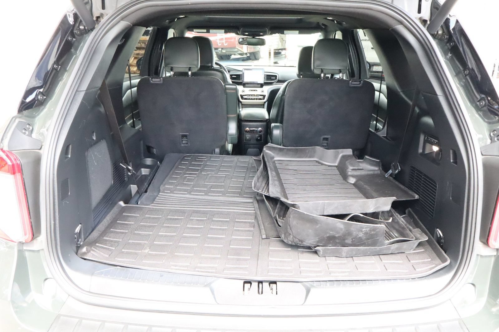 Used 2023 Ford Explorer Timberline w/ Timberline Technology Package AWD/4WD image 39