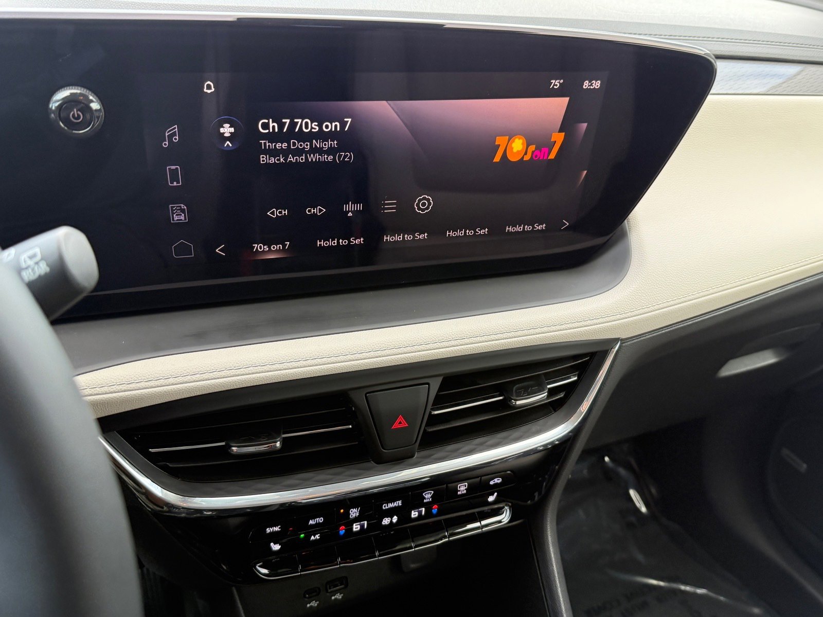 Certified 2024 Buick Encore GX Avenir w/ Avenir Technology Package image 23