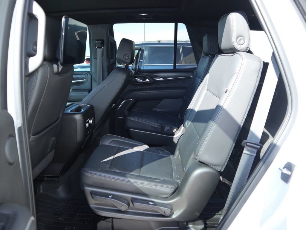 Used 2021 GMC Yukon Denali w/ Denali Premium Package AWD/4WD image 10