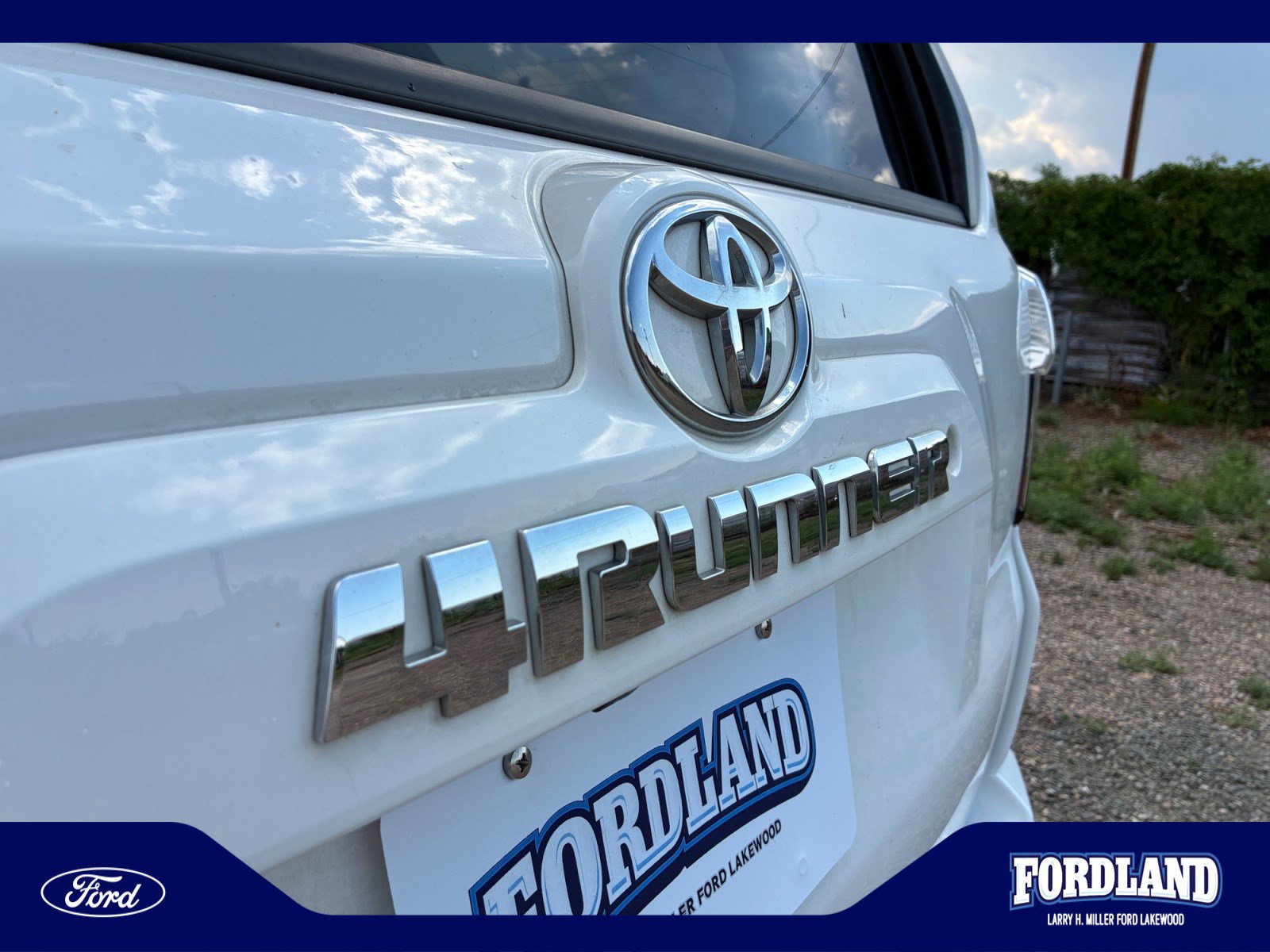 Used 2018 Toyota 4Runner SR5 Premium AWD/4WD image 23
