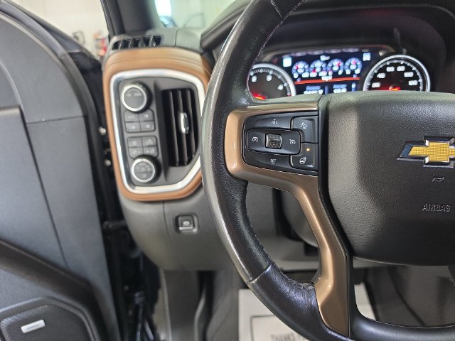 Used 2021 Chevrolet Silverado 3500 High Country w/ Z71 Off-Road Package AWD/4WD image 16