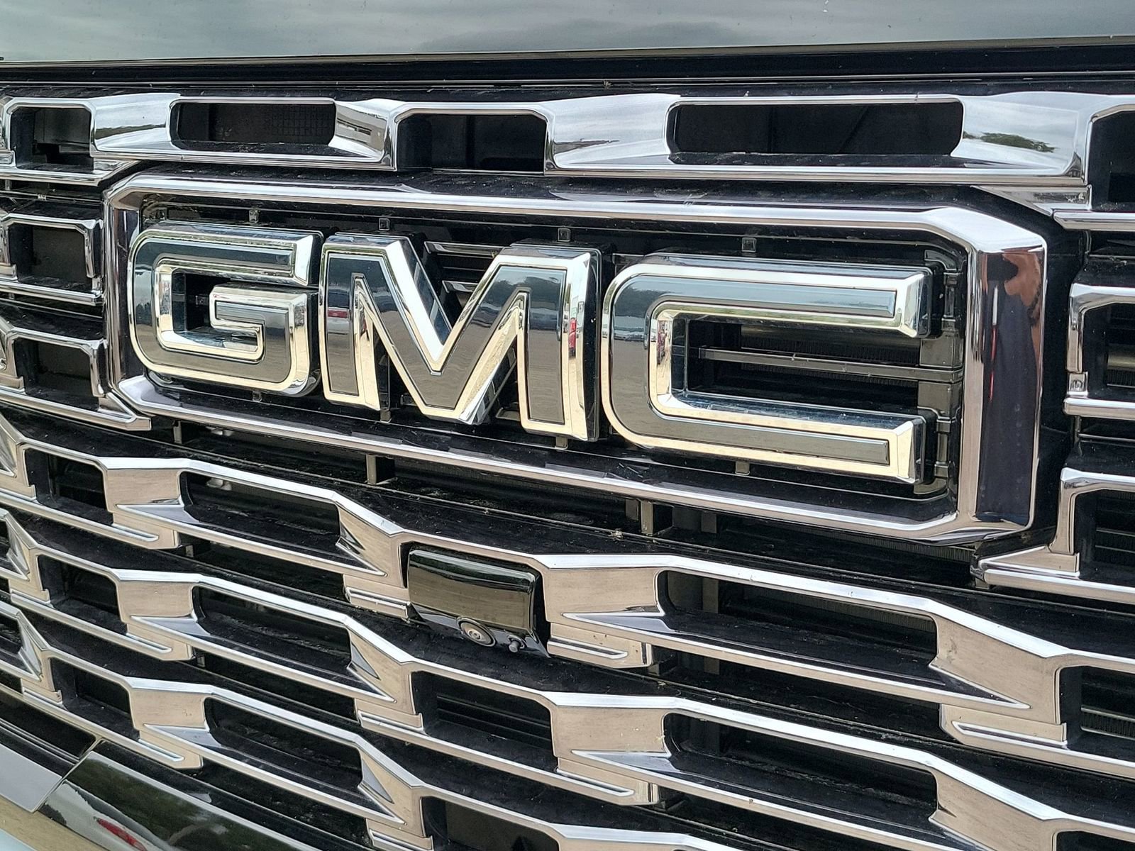 Used 2026 GMC Sierra 2500 Denali Ultimate image 32