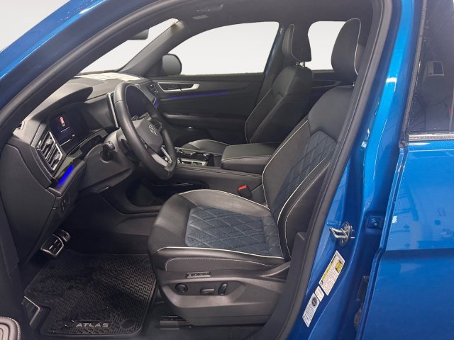 Used 2024 Volkswagen Atlas Cross Sport SEL Premium R-Line AWD/4WD image 8