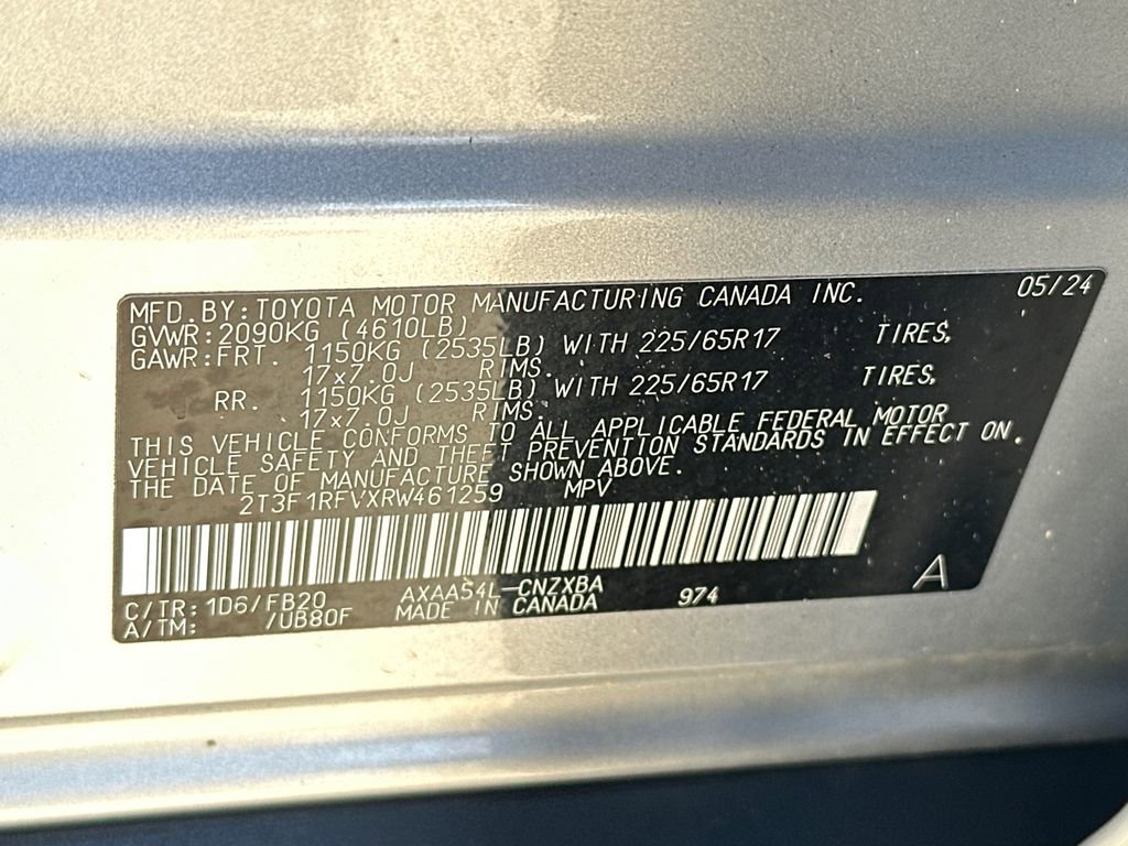 Used 2024 Toyota RAV4 LE image 31