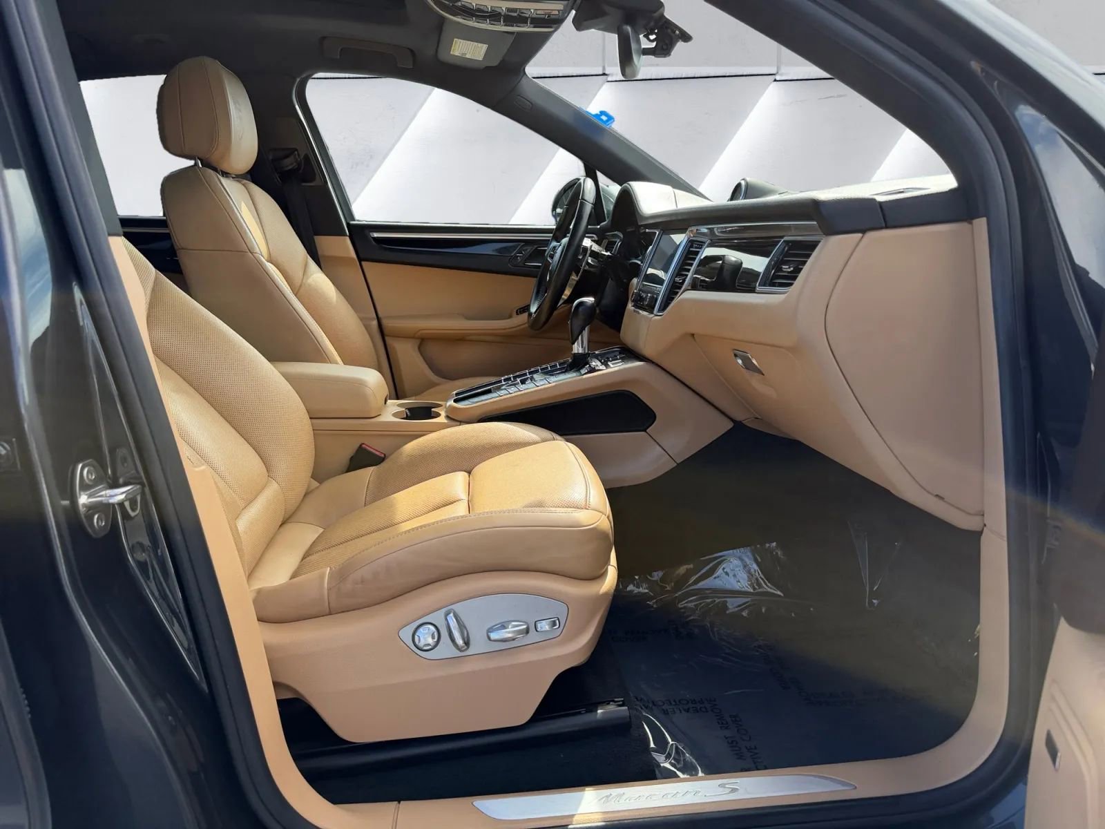 Used 2018 Porsche Macan S AWD/4WD image 13