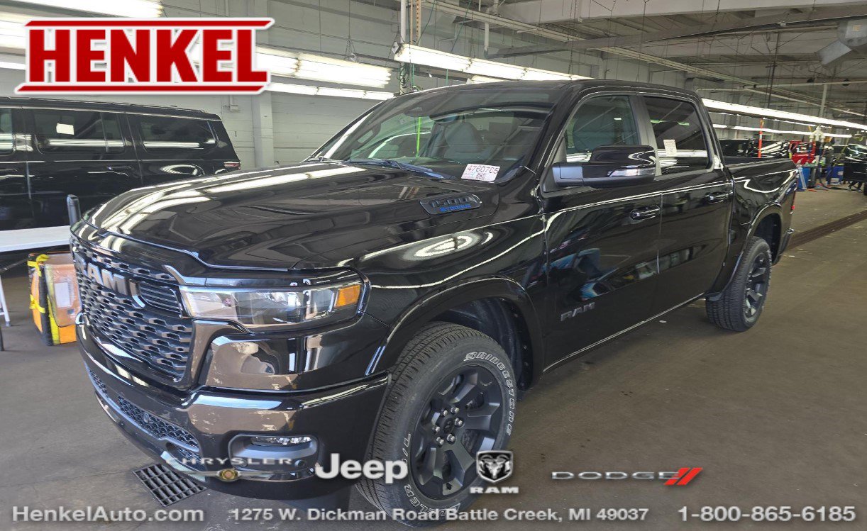 Used 2025 RAM 1500 Big Horn AWD/4WD image 1