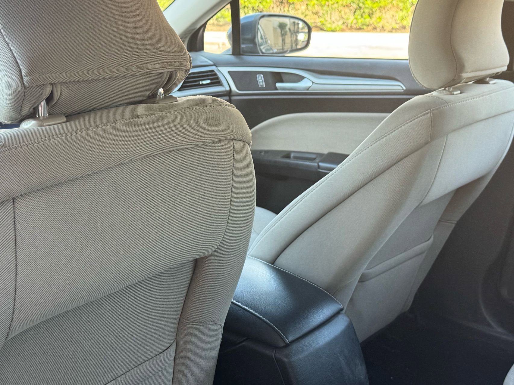 Used 2018 Ford Fusion S FWD image 24