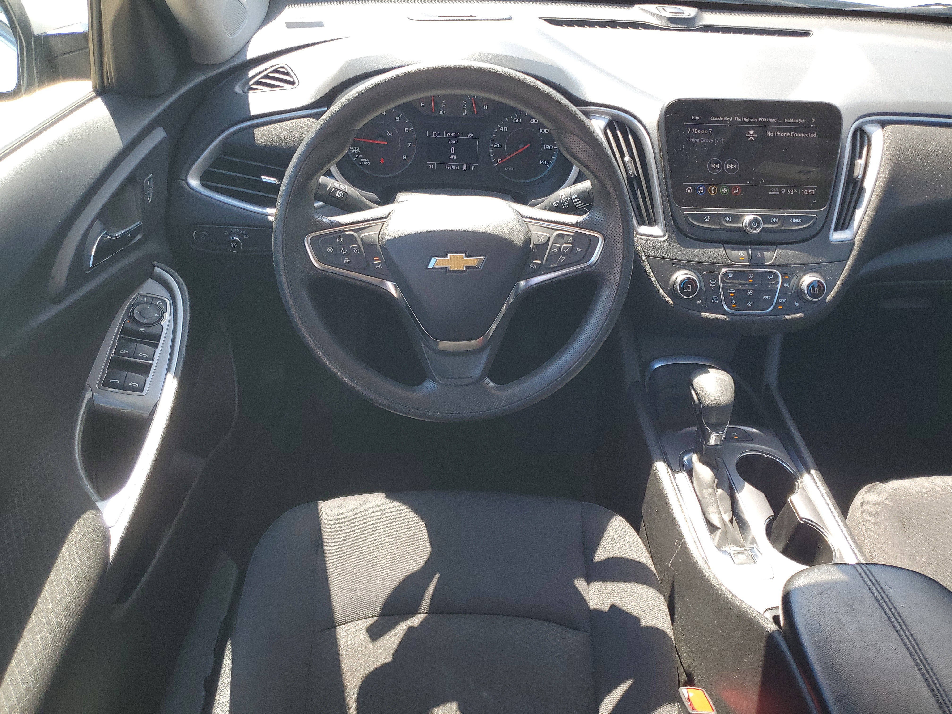 Used 2025 Chevrolet Malibu LT FWD image 29
