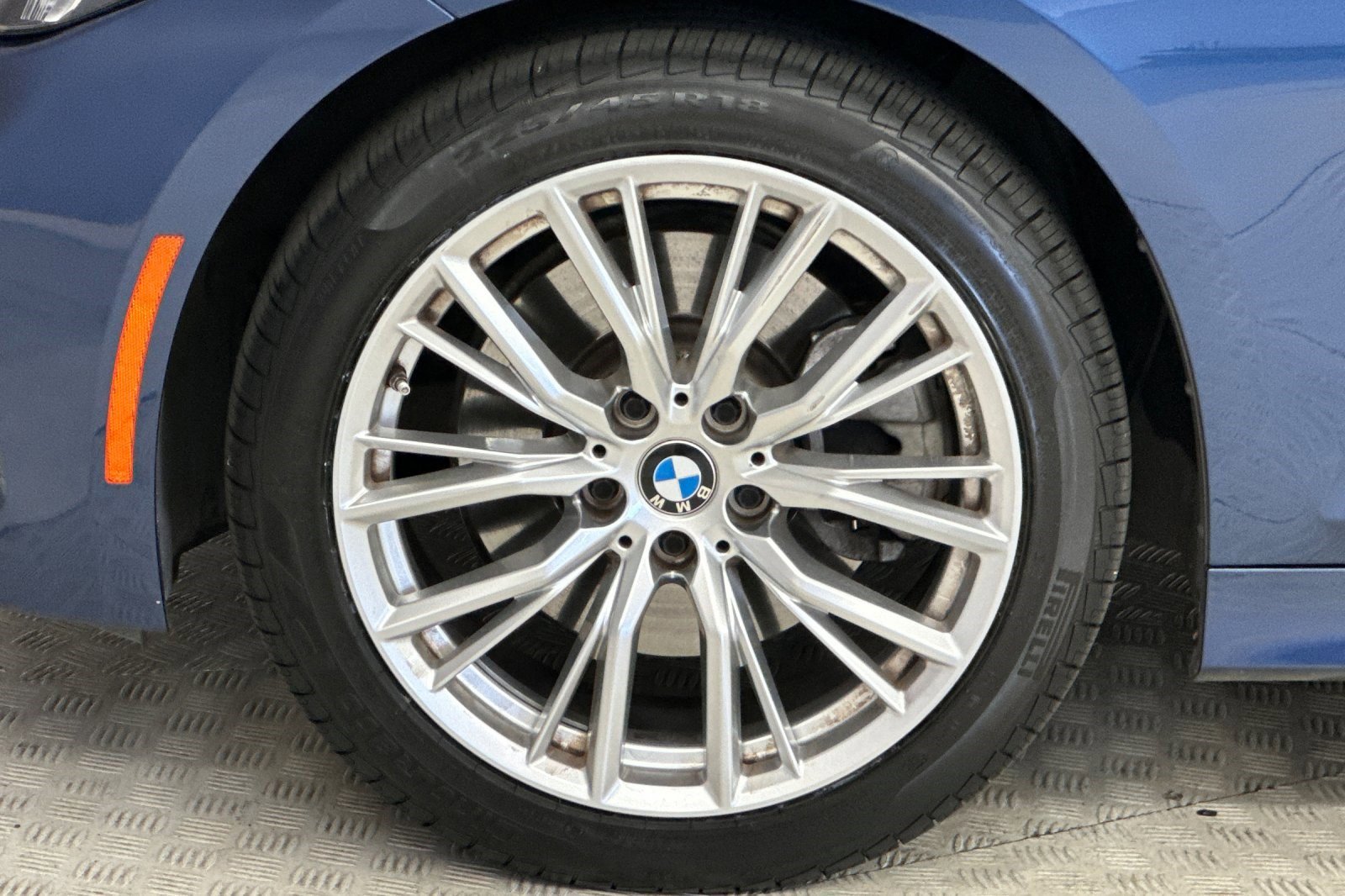 Certified 2023 BMW 330i Sedan w/ Premium Package image 11