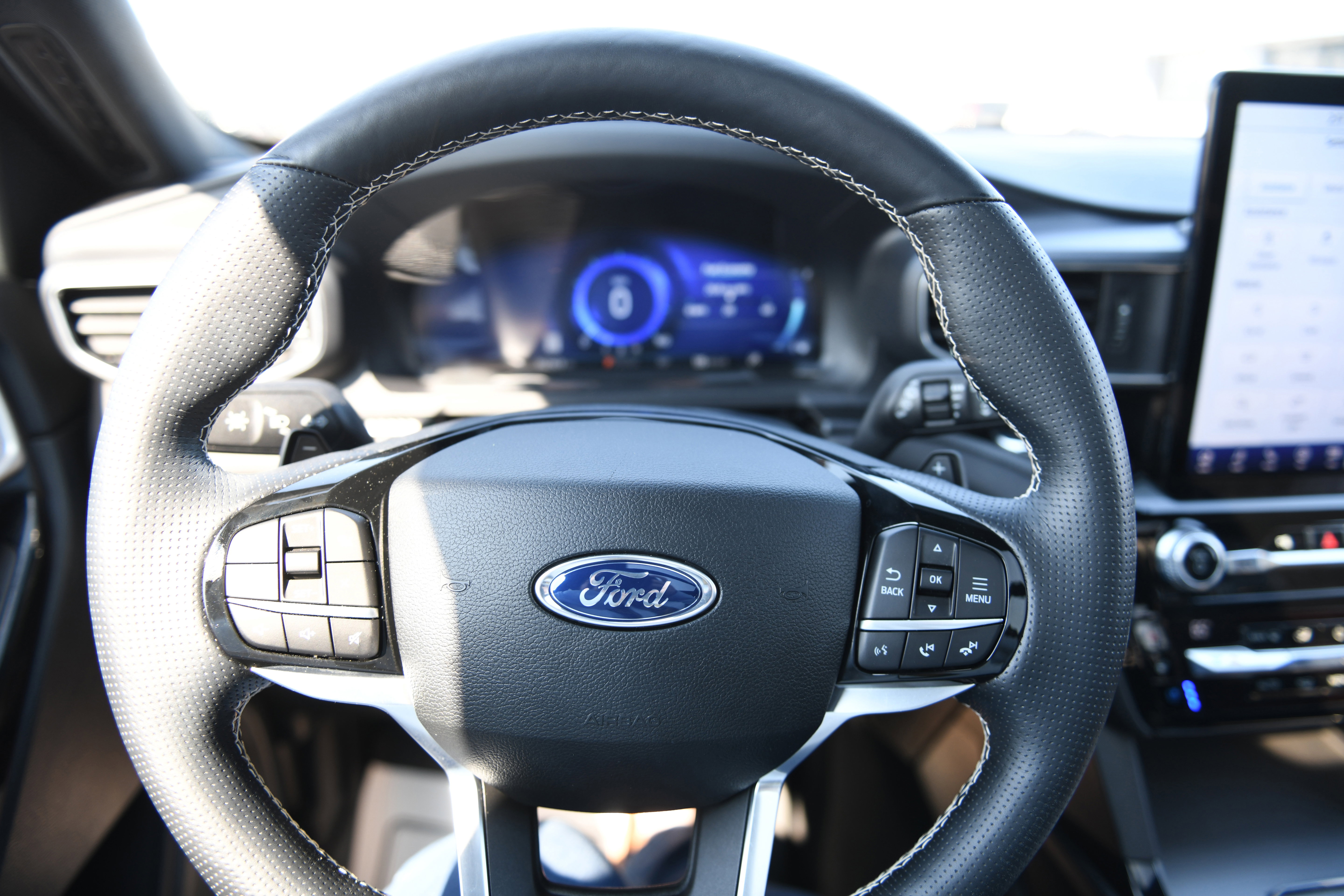 Used 2021 Ford Explorer ST w/ Equipment Group 401A image 21