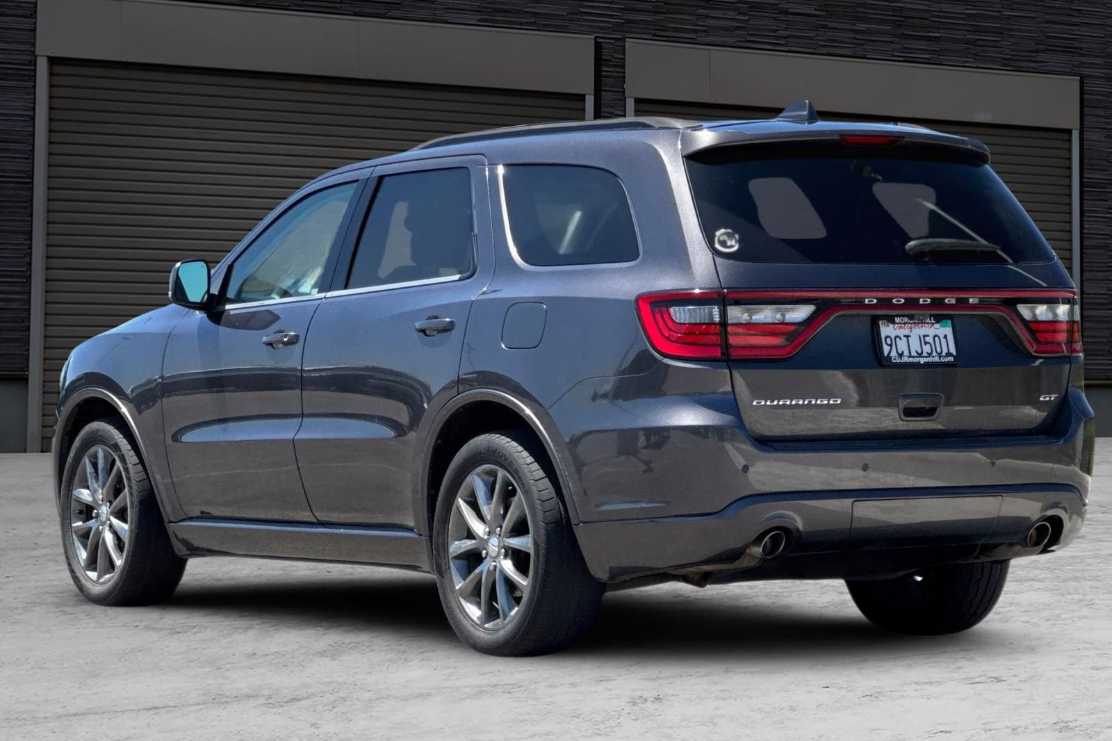 Used 2017 Dodge Durango GT w/ Premium Group RWD image 6