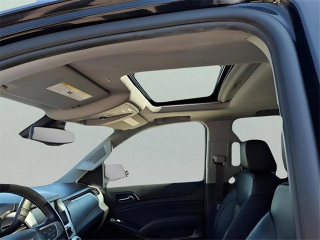 Used 2020 GMC Yukon SLT w/ Premium Edition image 12