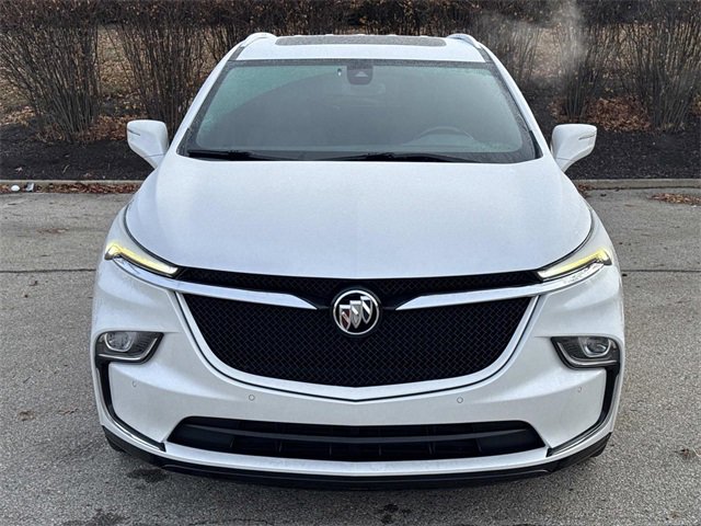 Used 2023 Buick Enclave Essence w/ Experience Buick Package image 8