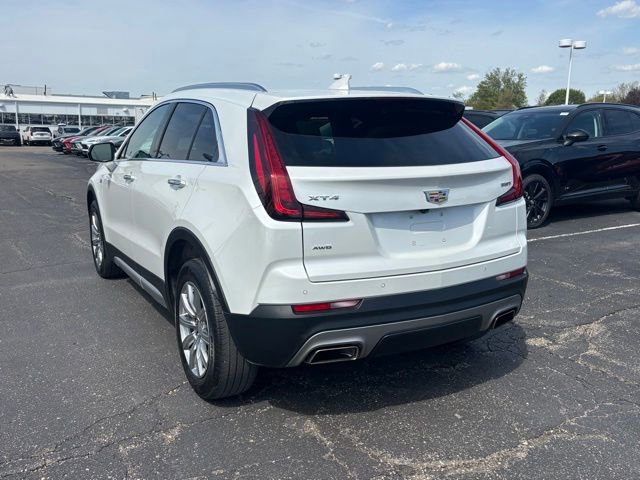 Used 2023 Cadillac XT4 Premium Luxury w/ Cold Weather Package AWD/4WD image 8