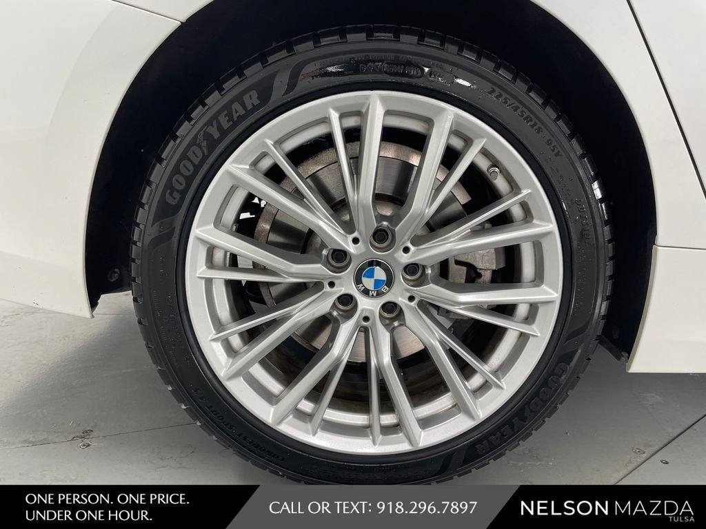 Used 2024 BMW 330i xDrive Sedan AWD/4WD image 13