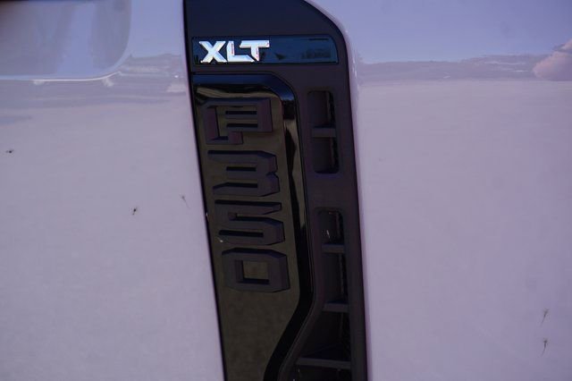 New 2026 Ford F350 XLT w/ XLT Premium Package AWD/4WD image 33