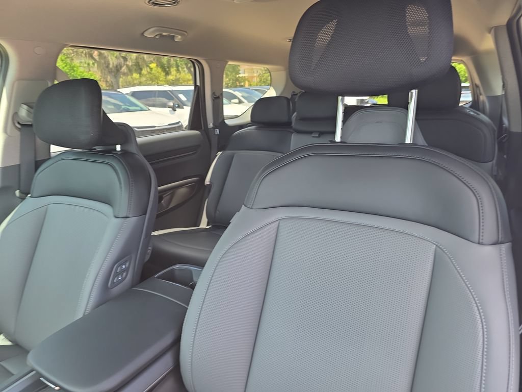 New 2026 Kia EV9 Light RWD image 23