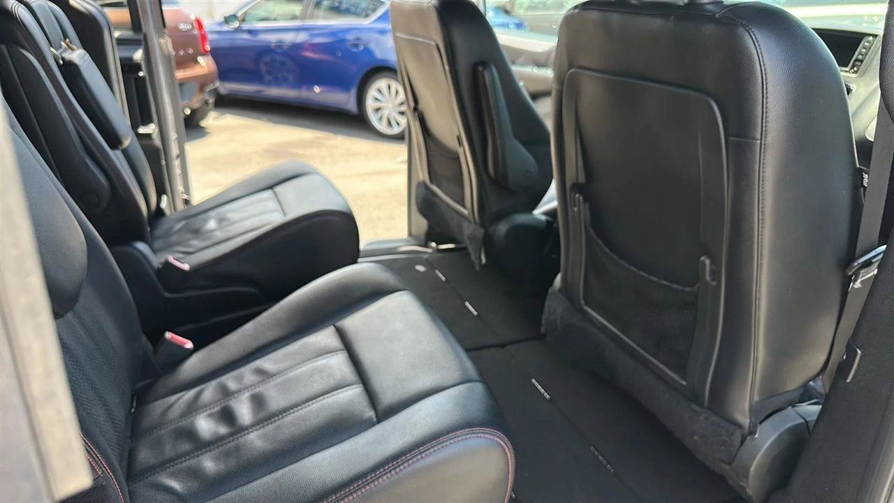 Used 2018 Dodge Grand Caravan GT FWD image 29