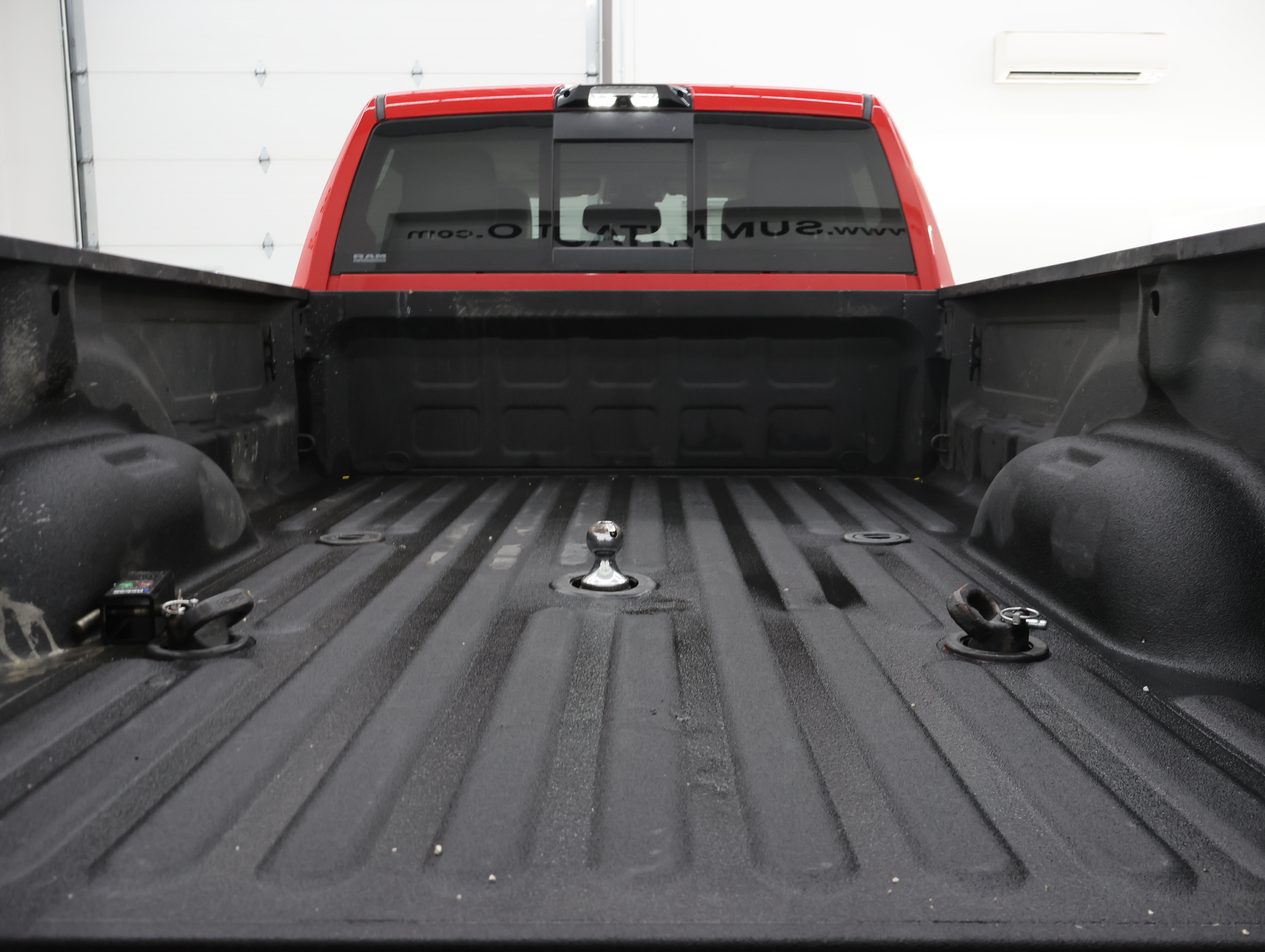 Used 2022 RAM 3500 Laramie AWD/4WD image 26