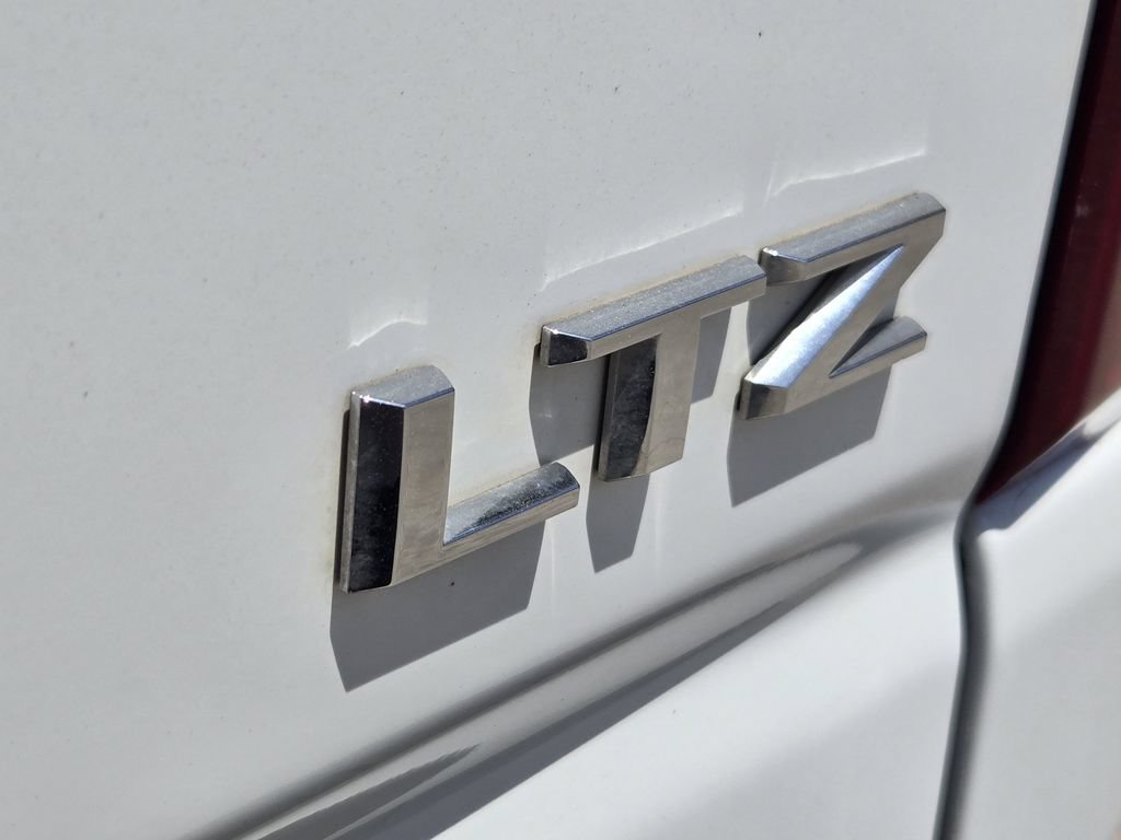 Used 2021 Chevrolet Silverado 2500 LTZ AWD/4WD image 11