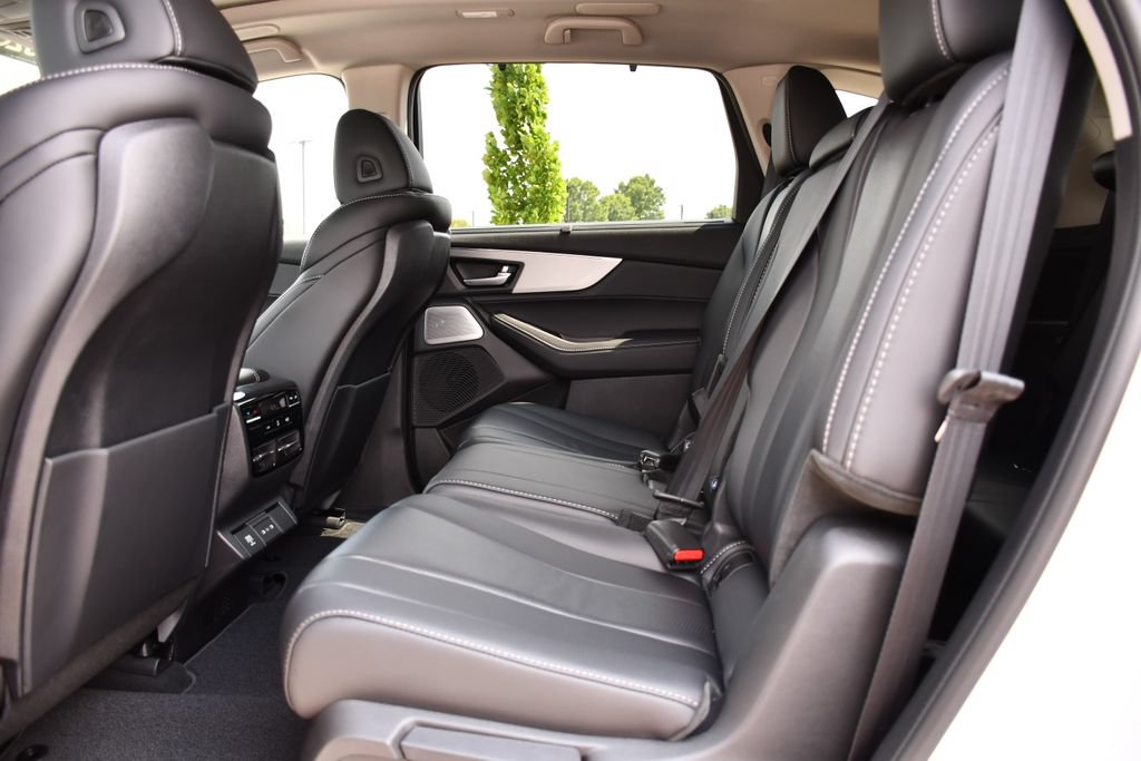 Certified 2026 Acura MDX w/ Technology Package AWD/4WD image 20