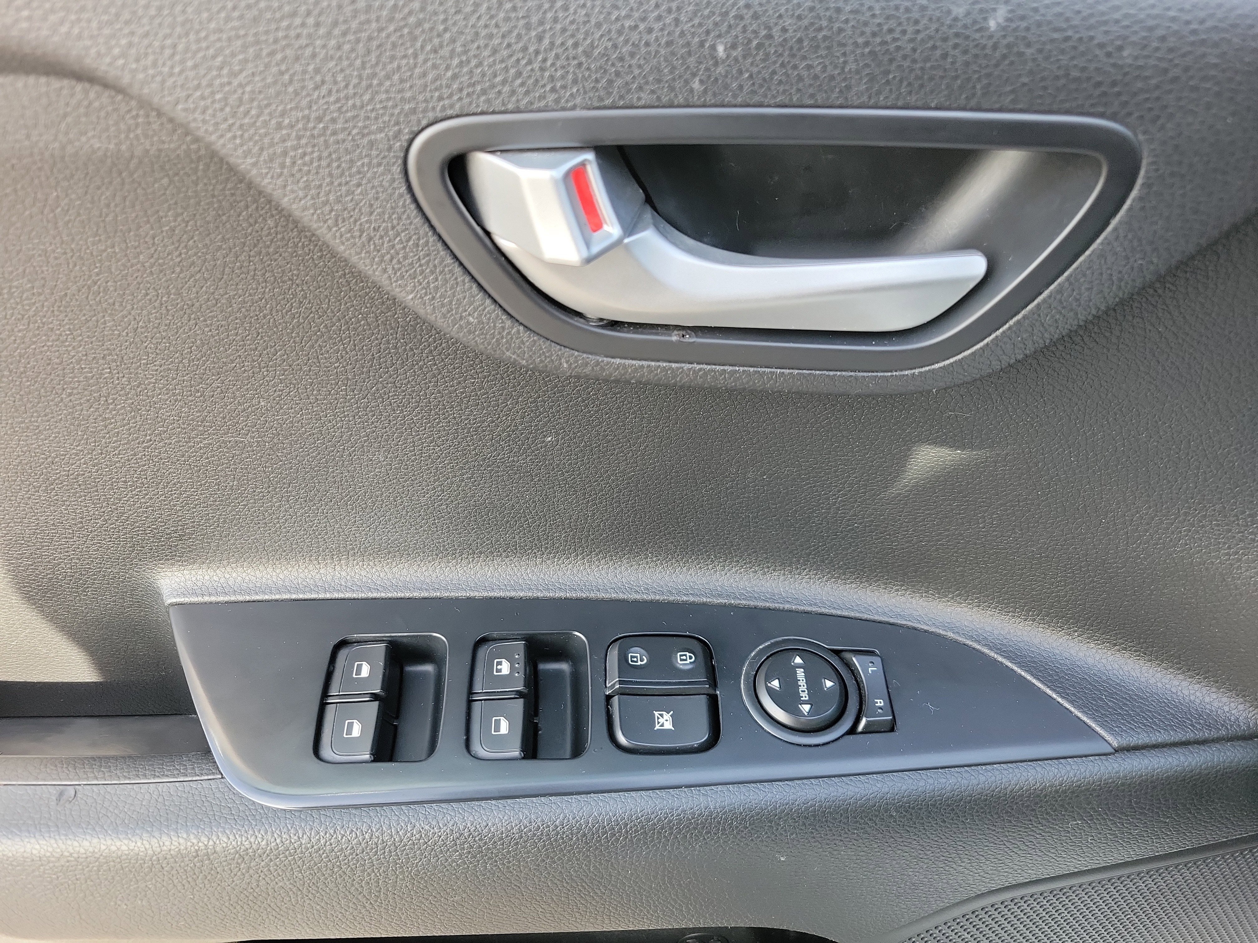 Used 2022 Kia Rio LX image 7