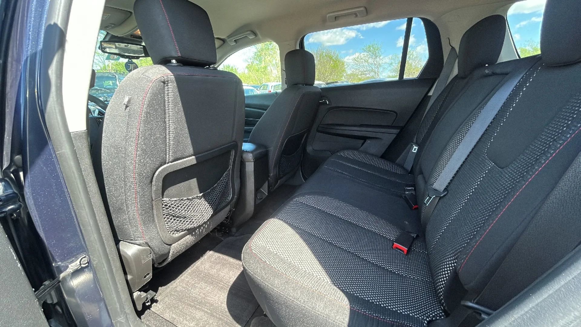 Used 2016 GMC Terrain SLE image 28