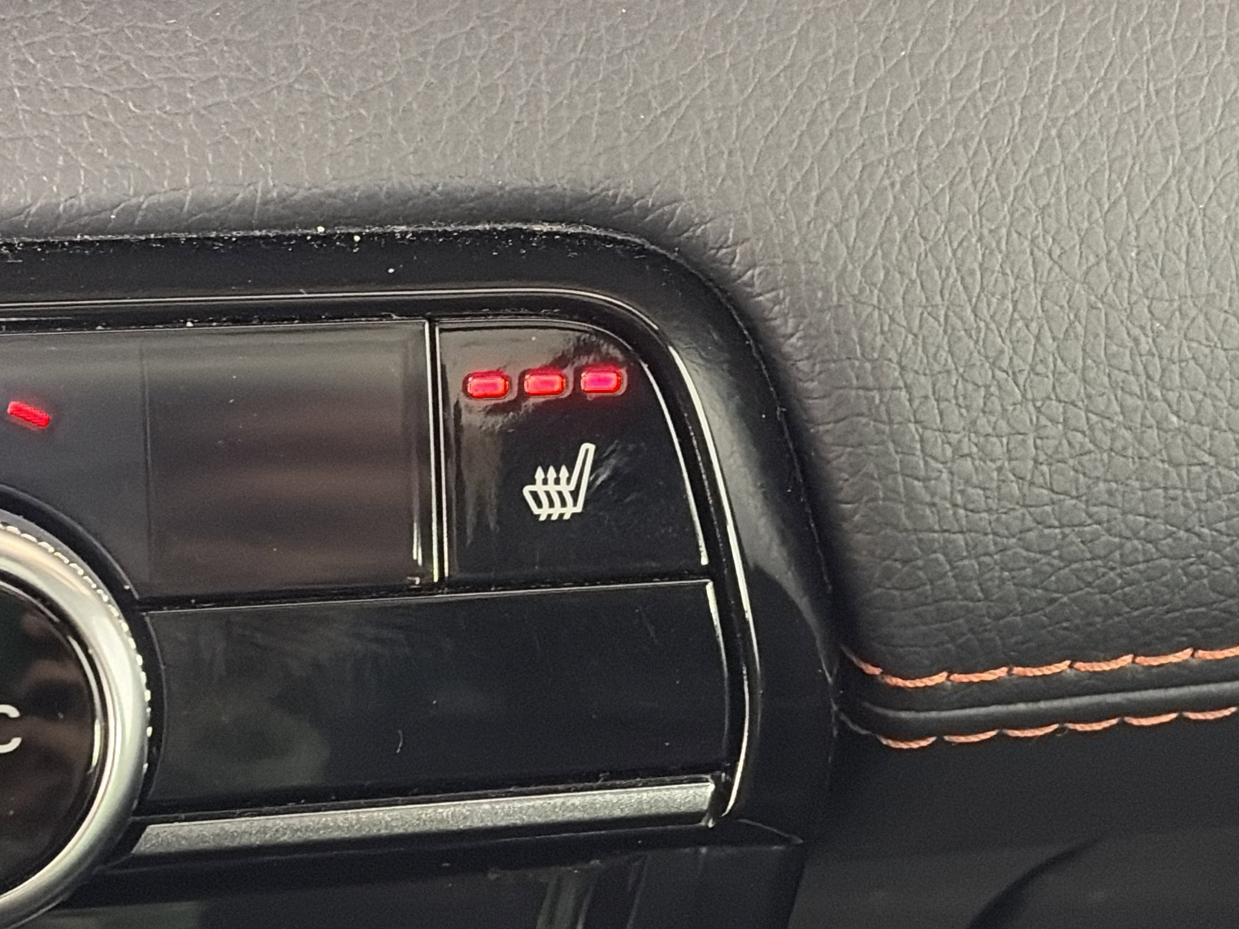 Used 2023 Honda Pilot TrailSport image 25