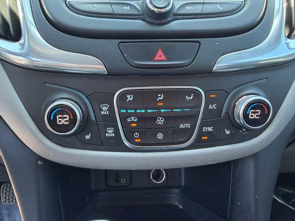 Used 2018 Chevrolet Equinox LT FWD image 15