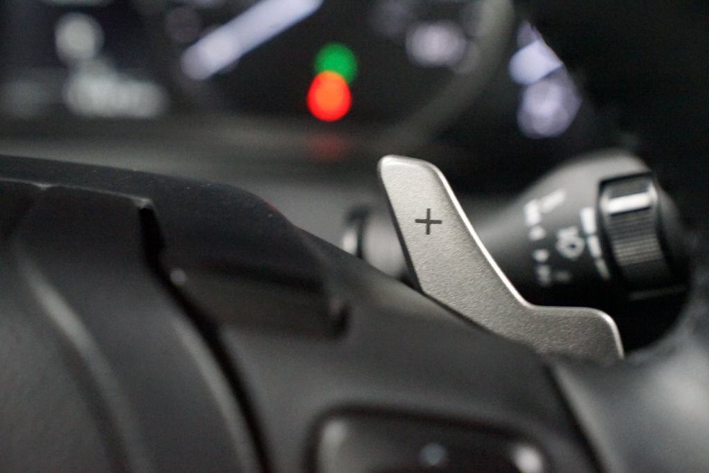 Used 2025 Lexus IS 350 F Sport RWD image 15