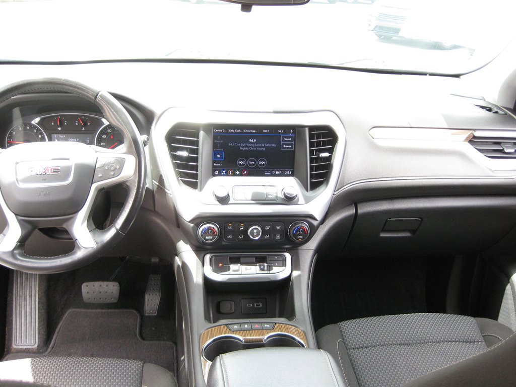 Used 2020 GMC Acadia SLE FWD image 26