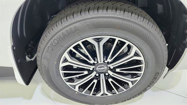 New 2027 Nissan Armada Platinum AWD/4WD image 37