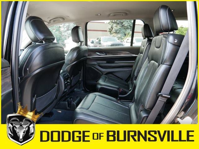Used 2023 Jeep Grand Cherokee L Limited w/ MOPAR Finishing Package AWD/4WD image 15