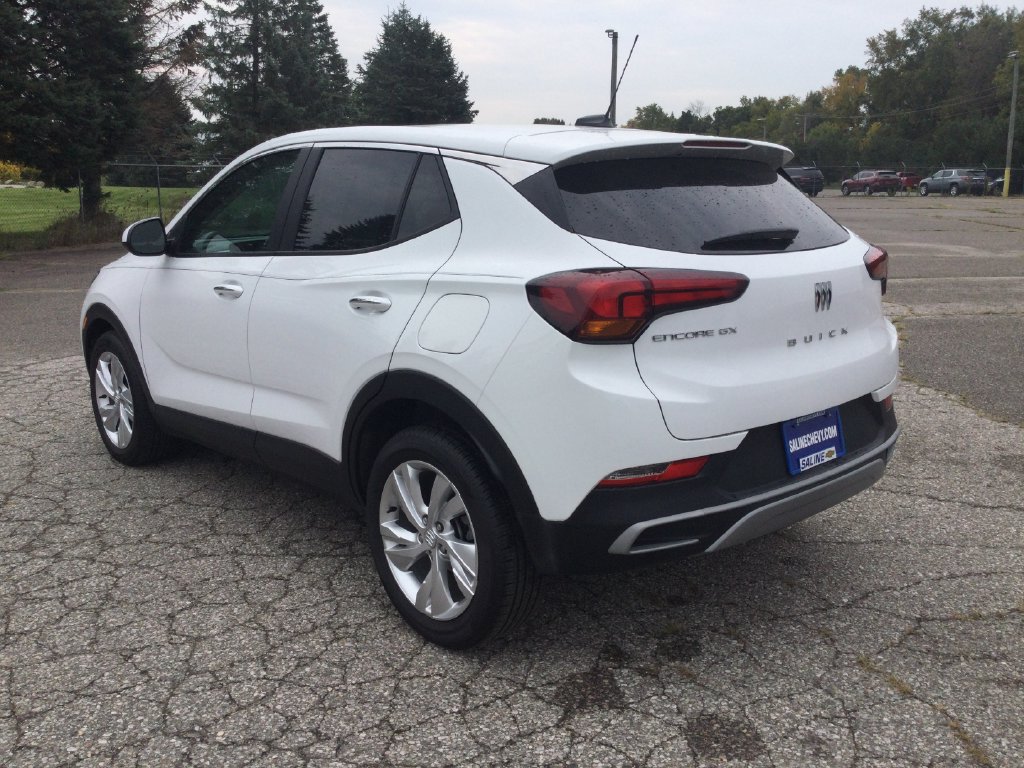 Used 2024 Buick Encore GX Preferred FWD image 5