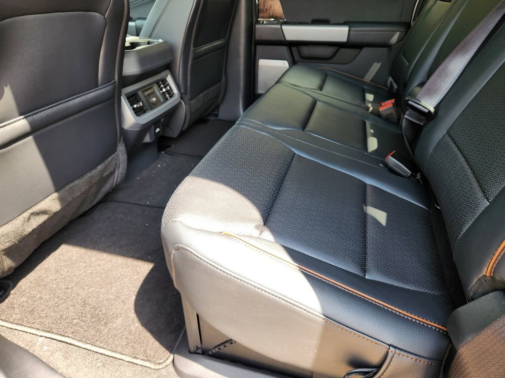 New 2026 Ford F350 Lariat image 19