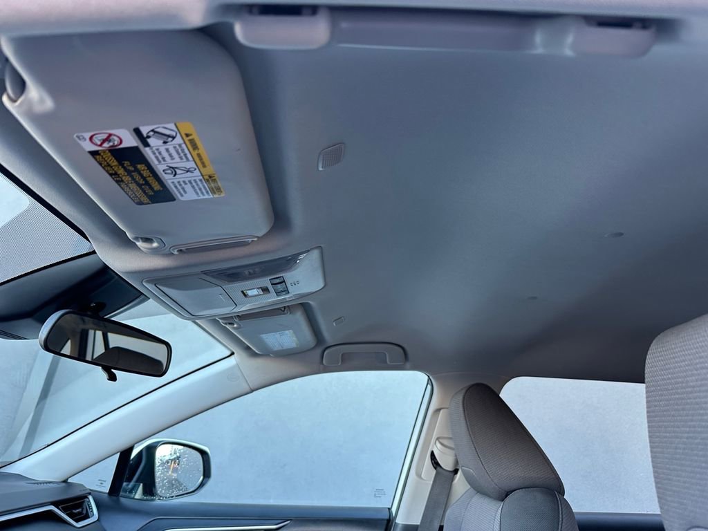 Used 2024 Toyota RAV4 XLE image 24