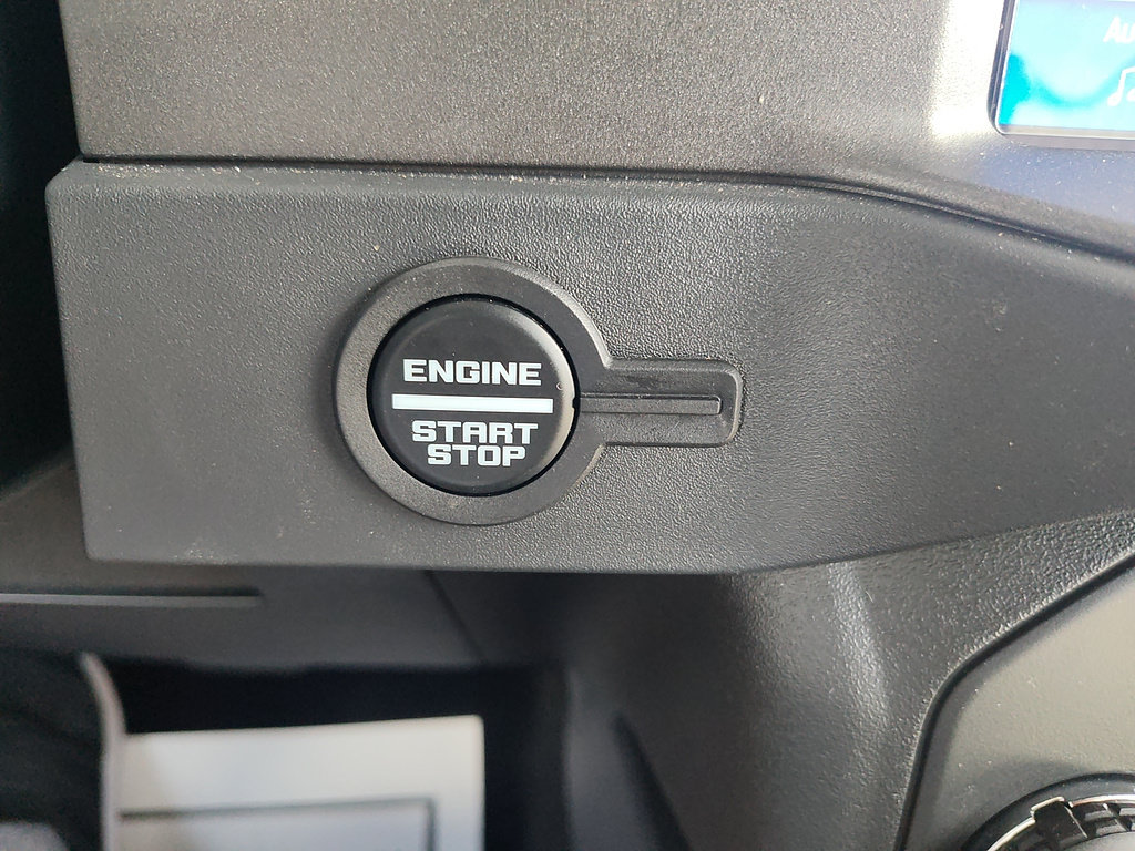 Certified 2026 Ford Bronco 2-Door AWD/4WD image 18