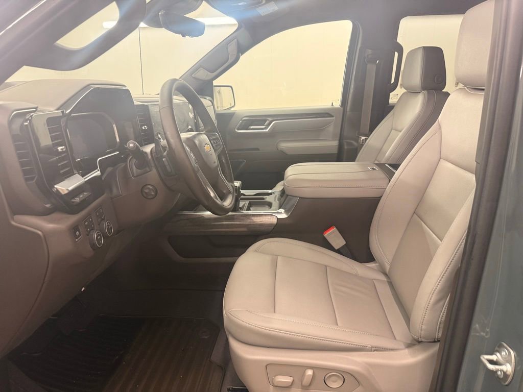 New 2026 Chevrolet Silverado 1500 LTZ w/ Technology Package image 5