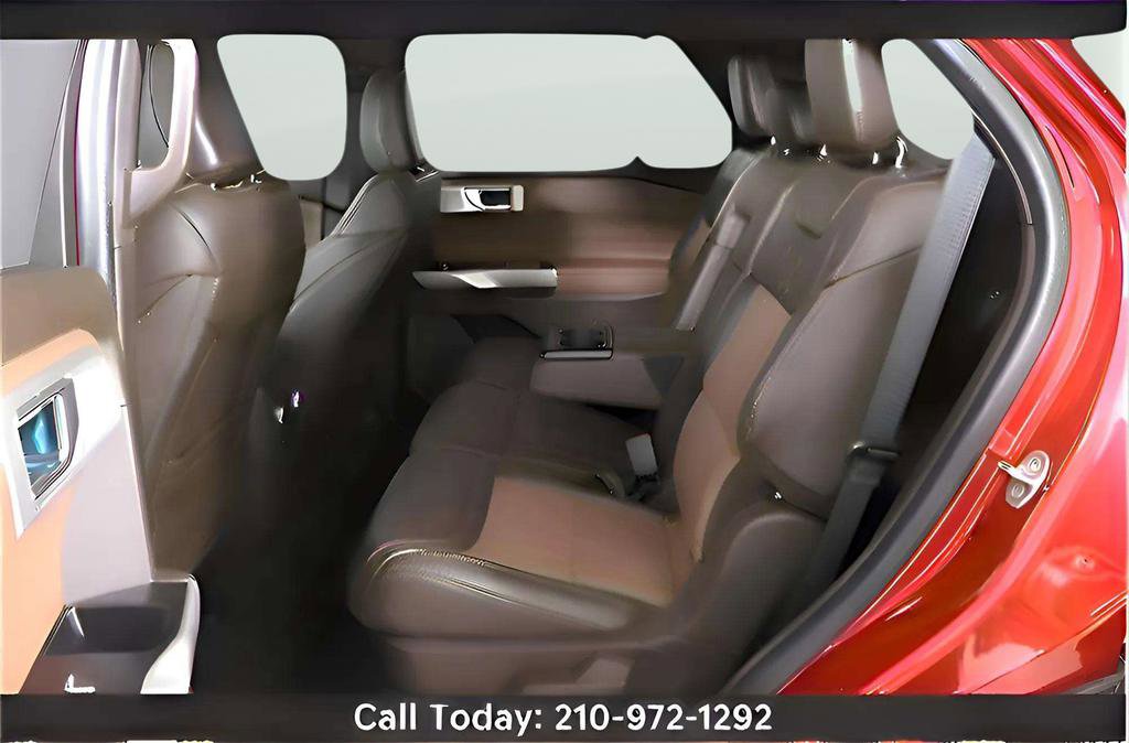 Used 2023 Ford Explorer King Ranch w/ Technology Package RWD image 23