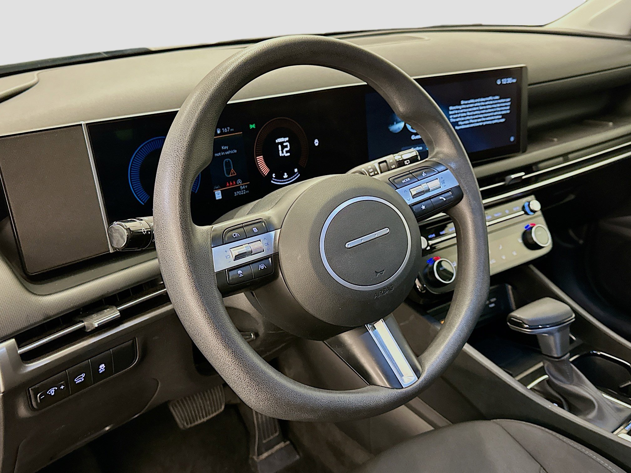 Used 2025 Hyundai Tucson SEL image 18