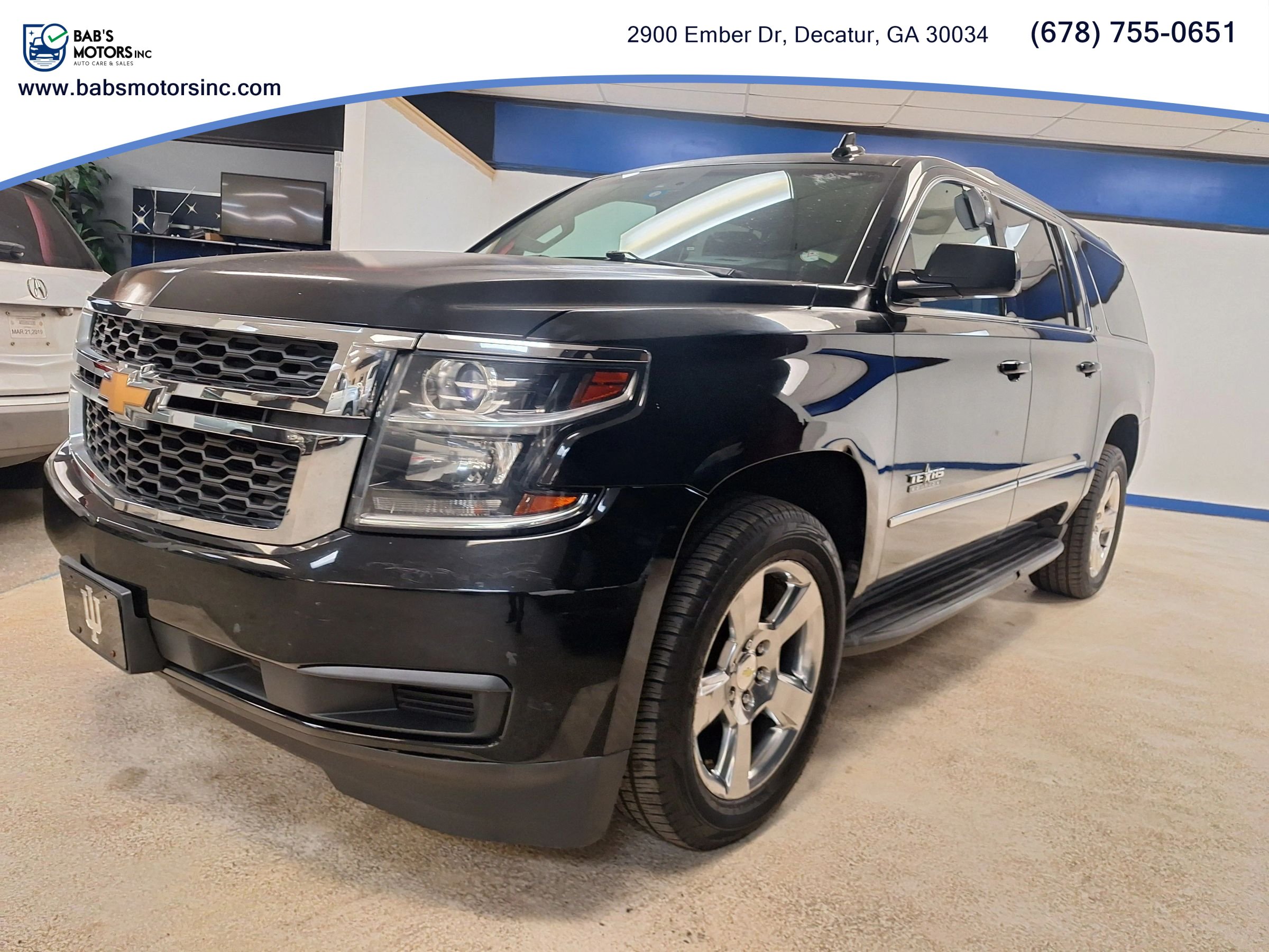 Used 2015 Chevrolet Suburban LT w/ Texas Edition RWD image 5