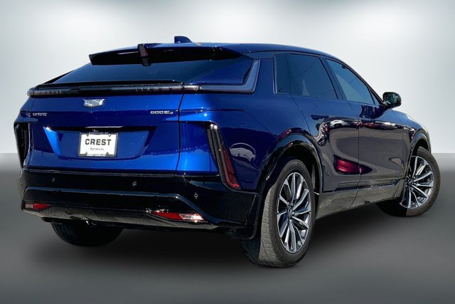 Used 2024 Cadillac Lyriq Sport AWD/4WD image 13